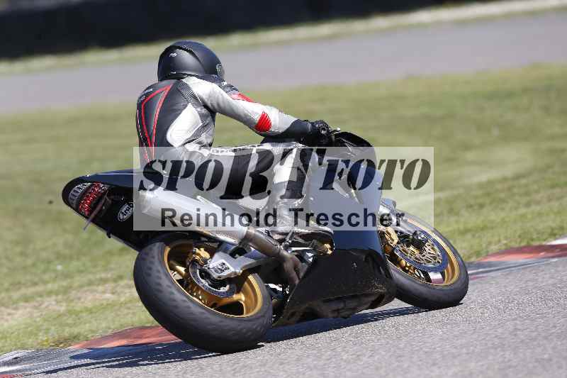 /43 08.08.2025 Discover the Bike ADR/Race 3 rot/286
